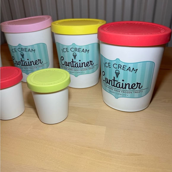 Colorful Ice Cream Containers Set - Picture 3 of 5